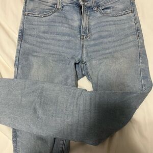 American Eagle Outfitters Light Blue Skinny Jeans